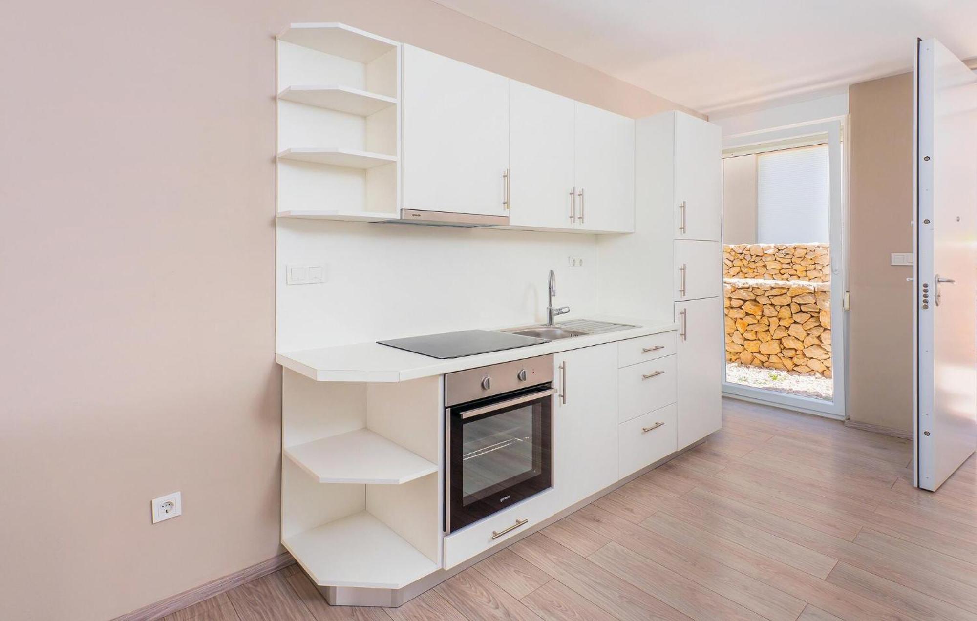 Pet Friendly Apartment In Povljana With Kitchen Екстер'єр фото
